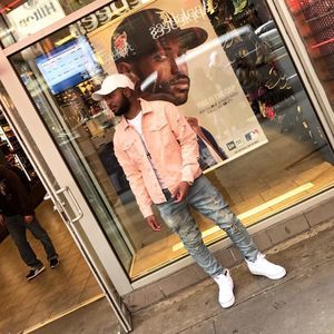 Meet your Posher, Beejay